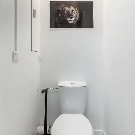 Apartment Tretaigne Montmartre Magnifique Cosy Studio Paris