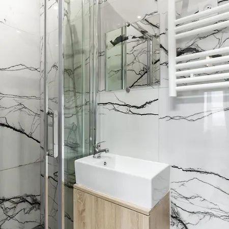 Apartment Tretaigne Montmartre Magnifique Cosy Studio Paris